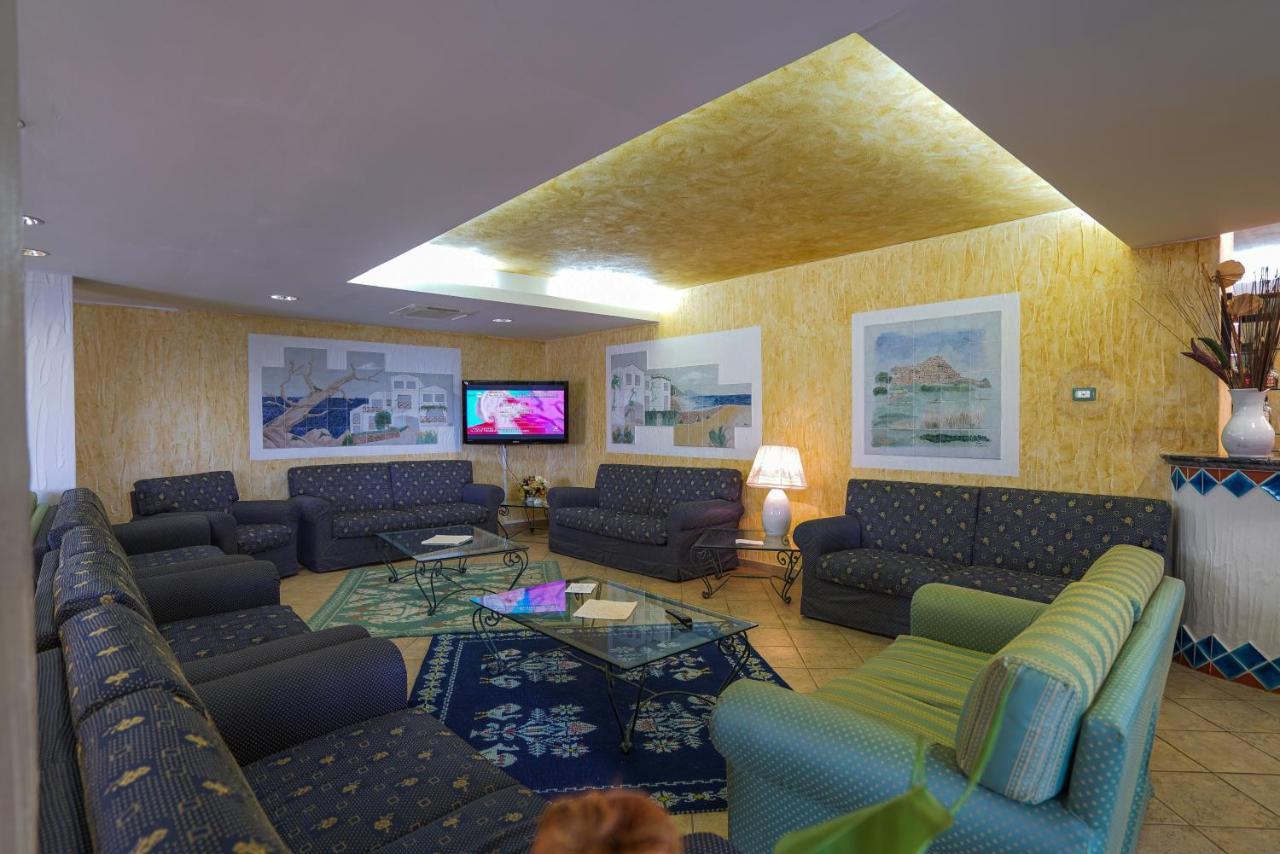 Borgo Saraceno Hotel-Residence Santa Teresa Gallura Eksteriør bilde